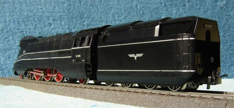 Marklin HO gauge BR03 Streamlined Steam Locomotive No. 3094