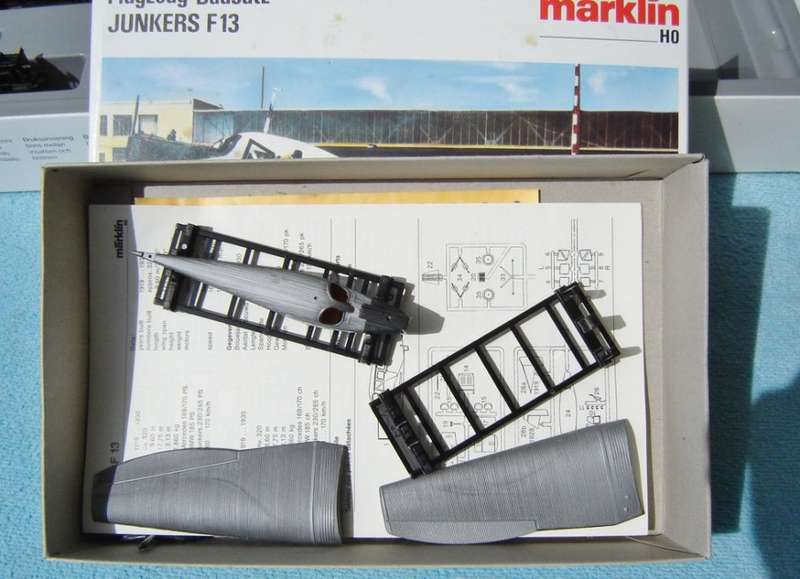 Marklin HO gauge Airplane Transport Train Set No. 2866