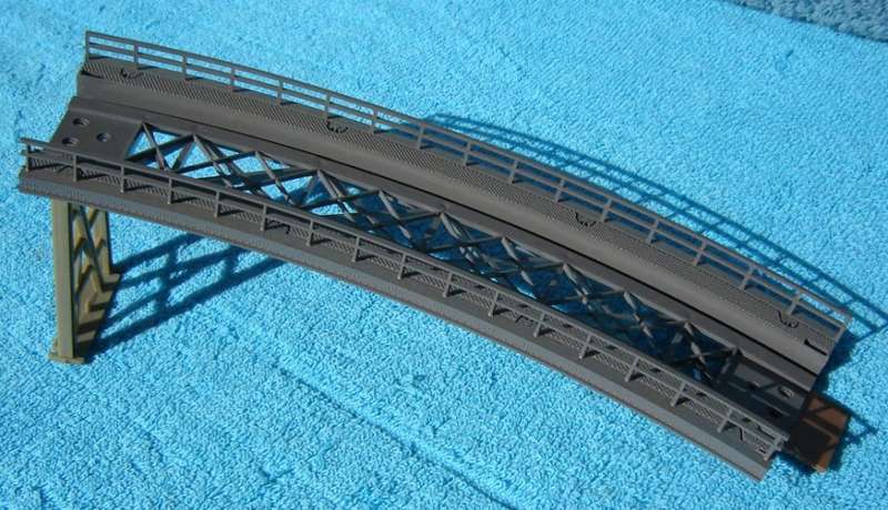Marklin HO gauge Curved Approach Section No. 7267