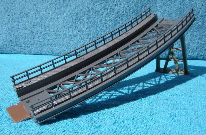Marklin HO gauge Curved Approach Section No. 7267