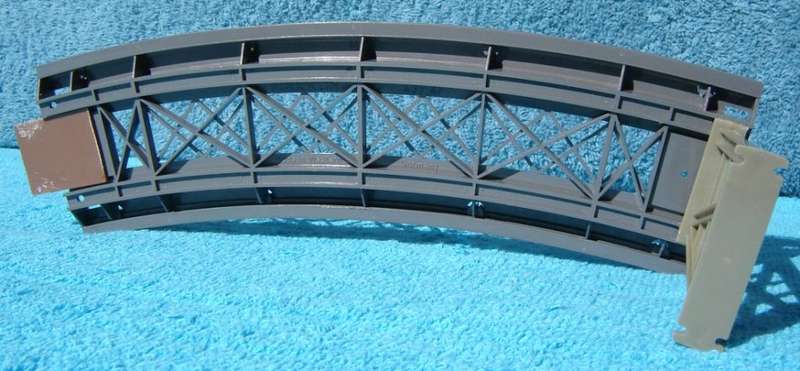 Marklin HO gauge Curved Approach Section No. 7267