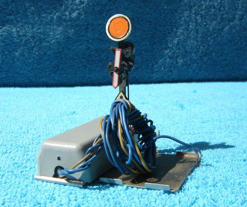Marklin HO gauge Warning Signal