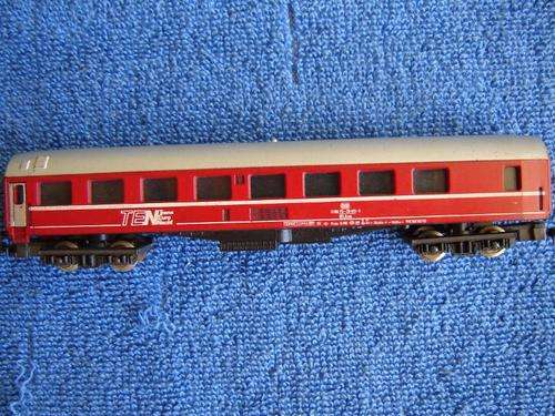 Lima N gauge passenger coach (TEN)