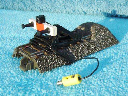Marklin HO gauge C-Track buffer stop with lantern
