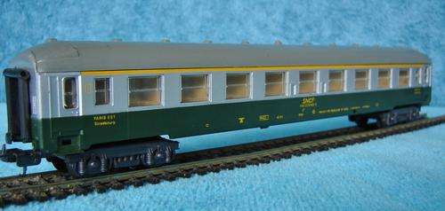 Lima HO gauge French passenger coach