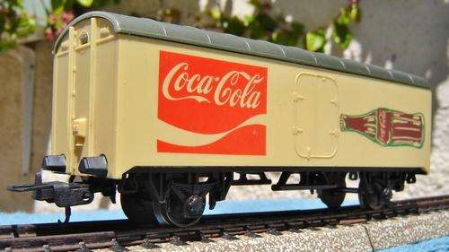 Lima HO gauge Box Wagon