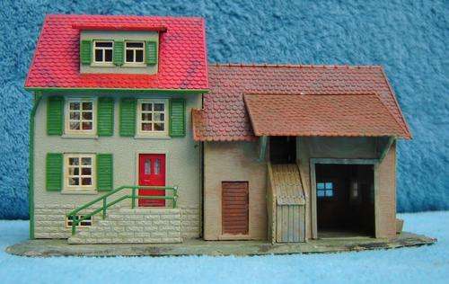 Faller HO gauge Rural Country House with Barn