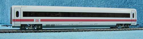Roco HO gauge Ice Passenger Coach
