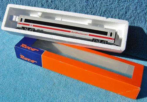 Roco HO gauge Dining Car for Ice train