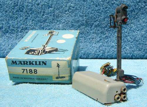 Marklin HO gauge Colour Light Home Signal No. 7188