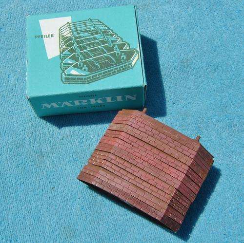 Marklin HO gauge Bridge Piers - 10 Pieces