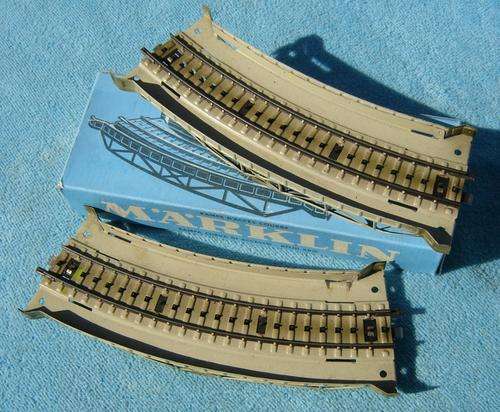 Marklin HO gauge Curved Approach Section No. 7167