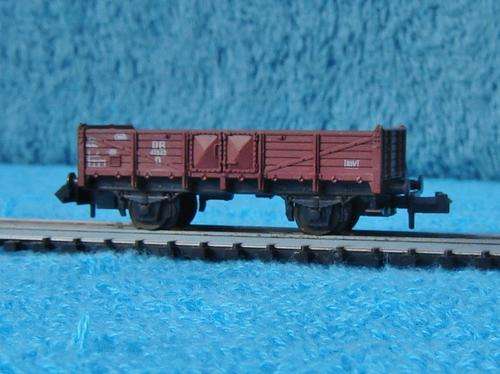Minitrix N gauge Flat Wagon