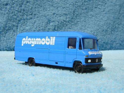 Herpa HO gauge Van