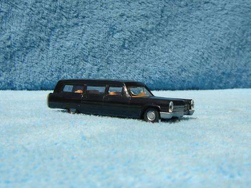 Praline HO gauge Hearse - Cadillac