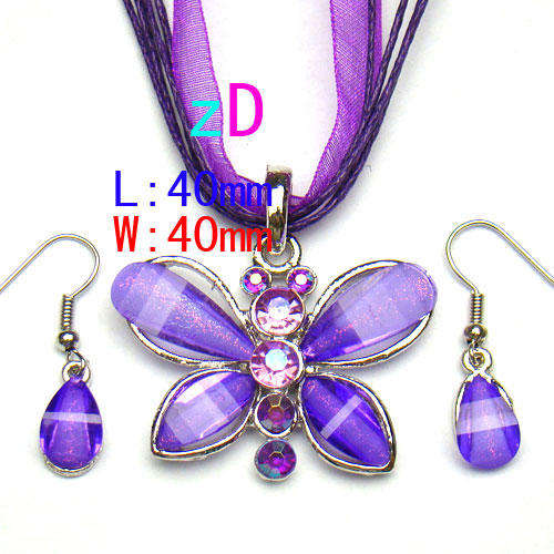 BUTTERFLY FASHION NECKLACE AND EARRINGS SET