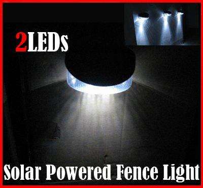Garden Solar Powered LED Pathway/Wall/Landscape/Fence Light Lamp