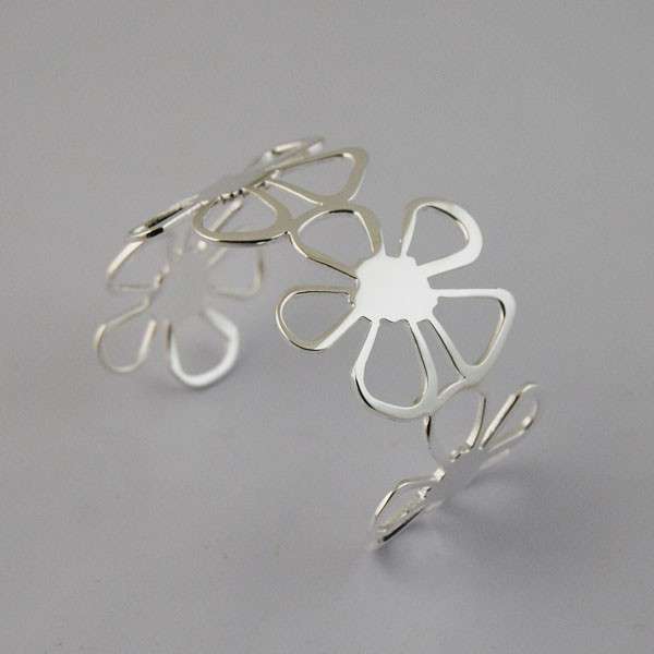 LADIES SILVER BRACELET