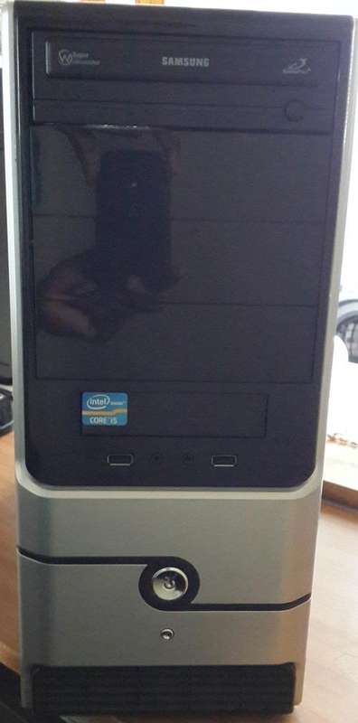 i5 Desktop PC + LCD Monitor (REDUCED TO CLEAR)