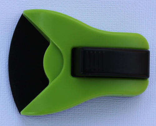 Letack Crafts - Punch - Corner Rounder - Green