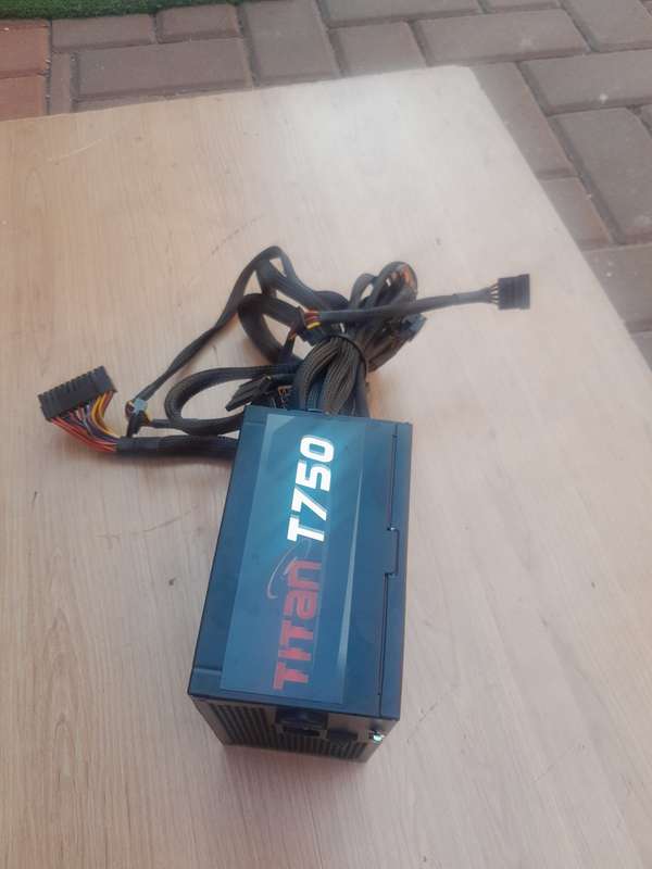 Yama Titan T750 750W Gaming Power Supply Unit (PSU) - 80plus Bronze Rated