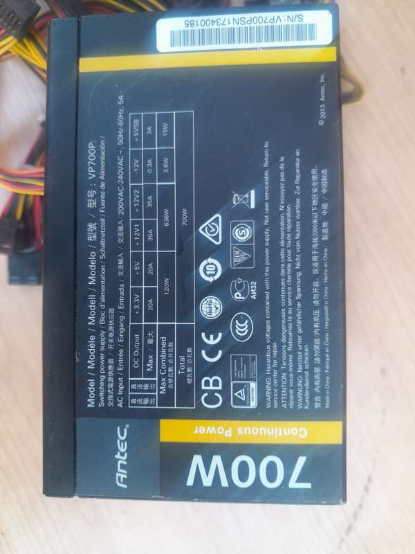 Antec Gaming Power Supply VP700P Plus 80 PLUS 700W 20+4 Pin ATX Black