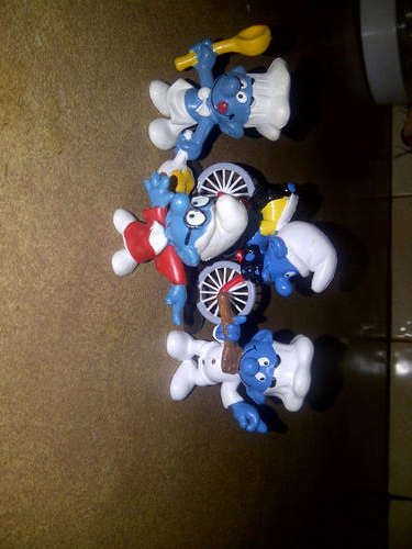 Set of 4 rare smurfs
