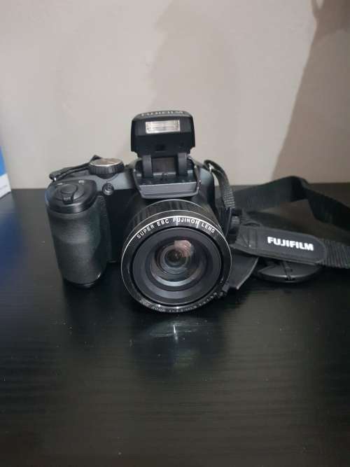 FUJIFLIM S4 SERIES DIGITAL CAMERA