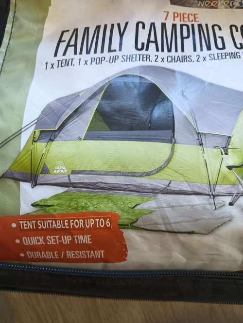 Tent + shelter