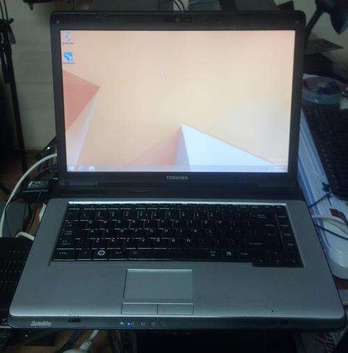 Toshiba Satellite A200-AH1