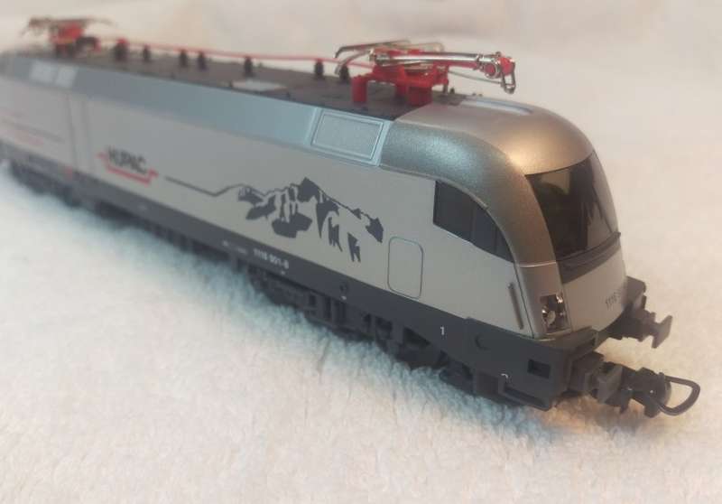 HO Piko 57413 BR182 Taurus Electric Loco HUPAC (Boxed) DCC Ready