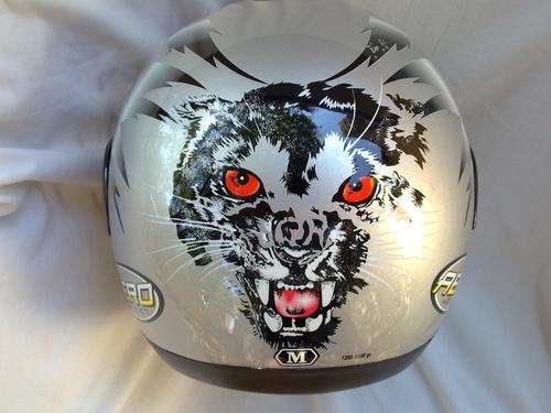 Silver Aero full face helmet with Lynx on back - Reduced by R50 !!!