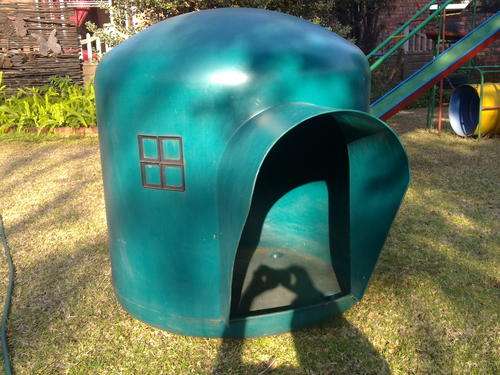 Extra Large Igloo - Never Used