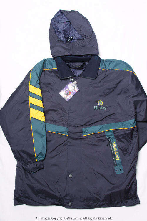 Unisex warm sports jacket with yellow stripes and dark green details