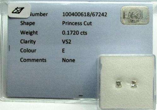 ***E.G.L CERTIFIED PAIR 2X 0.17CT E VS2 PRINCESS NATURAL DIAMOND***