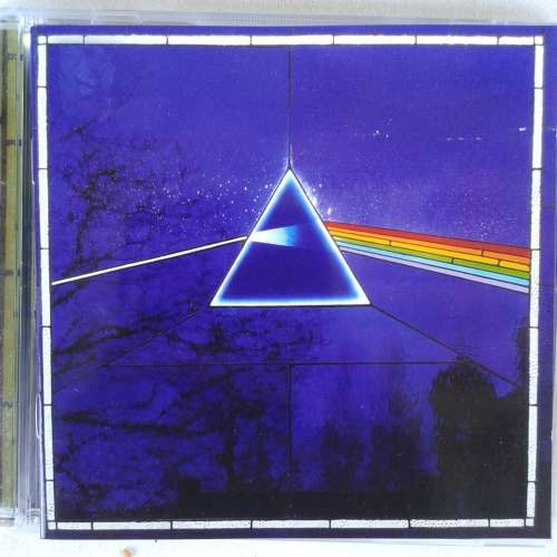 Pink Floyd - The Dark Side Of The Moon (Hybrid SACD) [Import] (2003 Digital Remaster)
