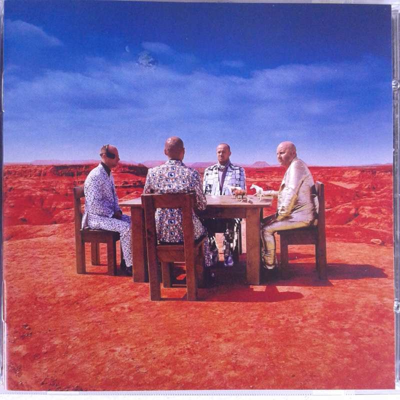 Muse - Black Holes And Revelations [Import CD digipak] (2006)
