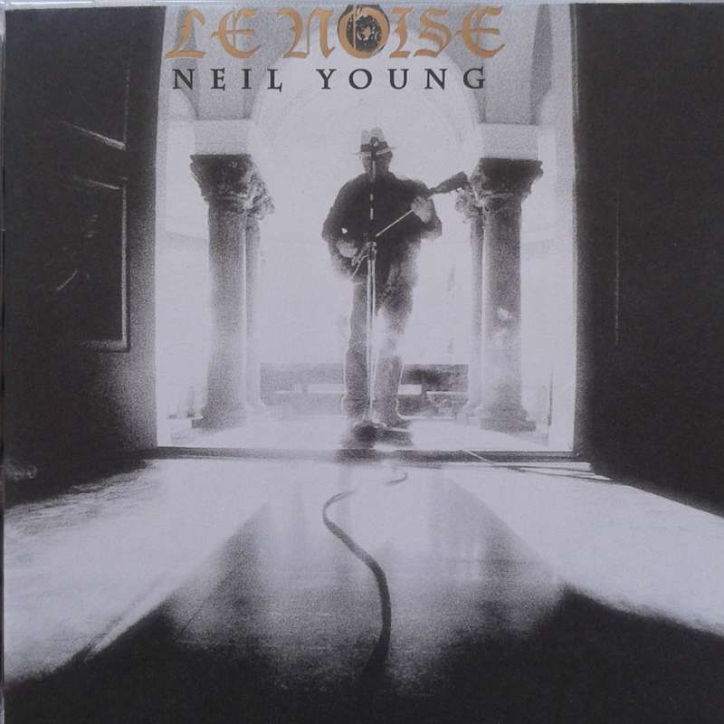 Neil Young - Le Noise [Import CD] (2010)