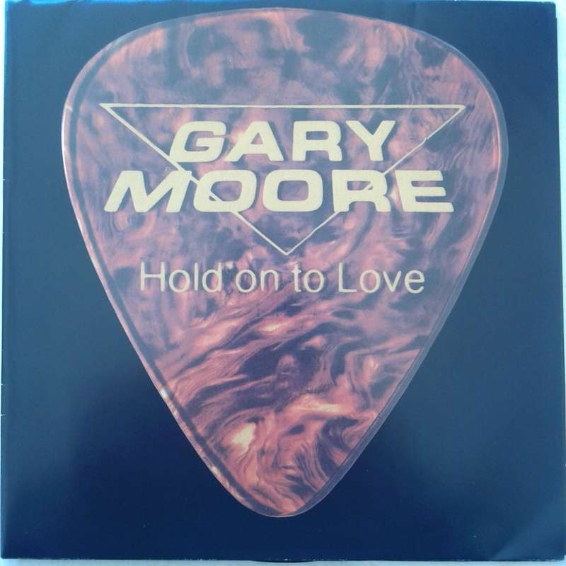 VINYL - Gary Moore - Hold On To Love (45 RPM 7 inch UK release - Poster Bag) (1983)