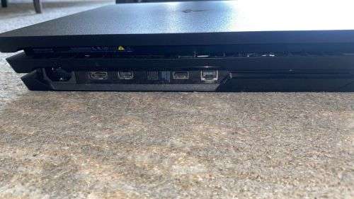 PS4 PRO 1TB EXCELLENT CONDITION INCLUDING 1 CONTROLLER THAT'S AND 2 NEW GAMES. PRICE NEGOTIABLE