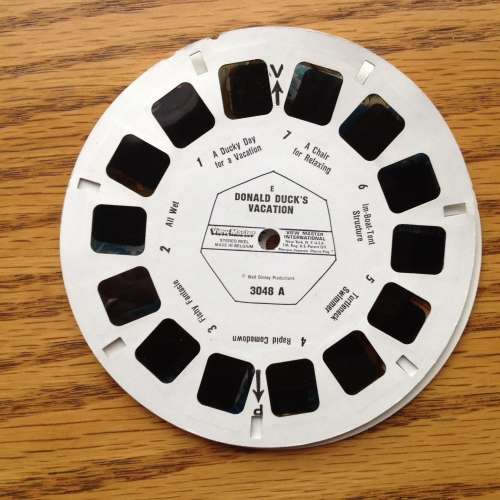 Vintage View Master 3D Near Perfect with Complete stories