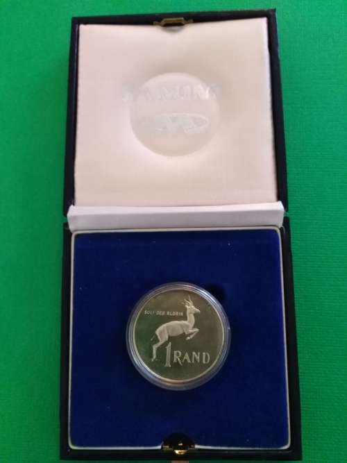 PROOF R1 COIN