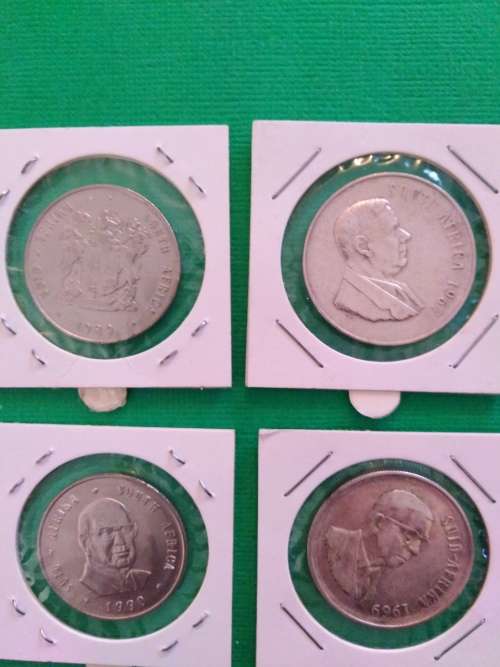 SOUTH AFRICAN R1 COINS