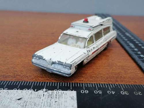 Dinky toy Superior Criterion