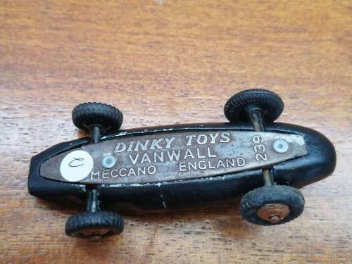 Dinky toy Vanwell