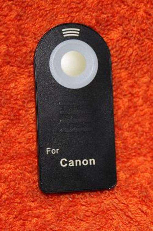 Wireless infrared remote control unit for Canon DSLR models : 350D, 400D, 450D, 500D and 550D