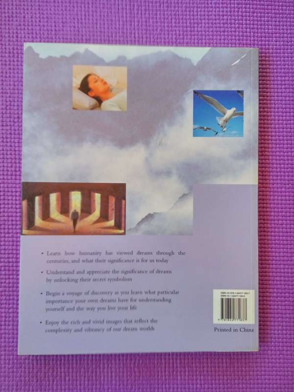 Dream Dictionary: Interpretation and insights into the therapeutic nature of our dreams