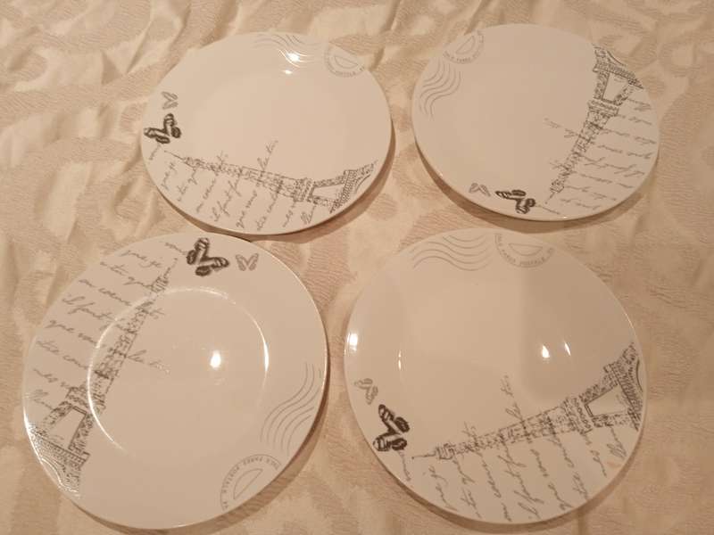 PARIS THEME DINNER SET (WAS 16 PIECE BUT NOW 14 PIECE BECAUSE TWO DINNER PLATES BROKE)