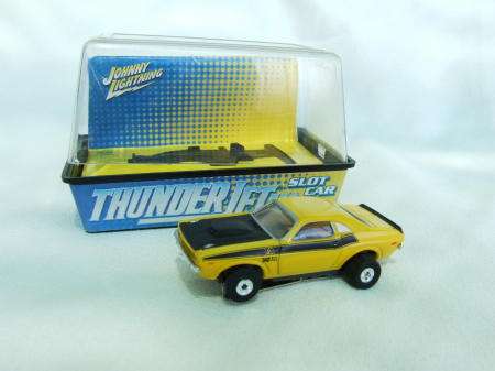 THUNDER JET 500 SLOT CAR - HO SCALE
