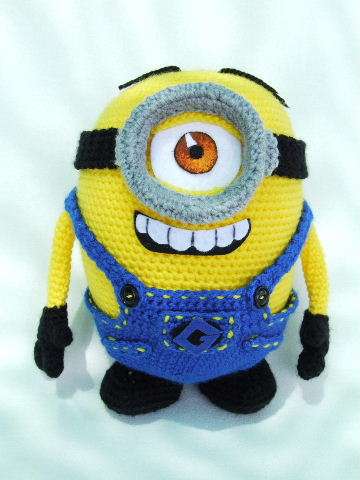 DESPICABLE ME MINION - PLACE YOUR ORDER!